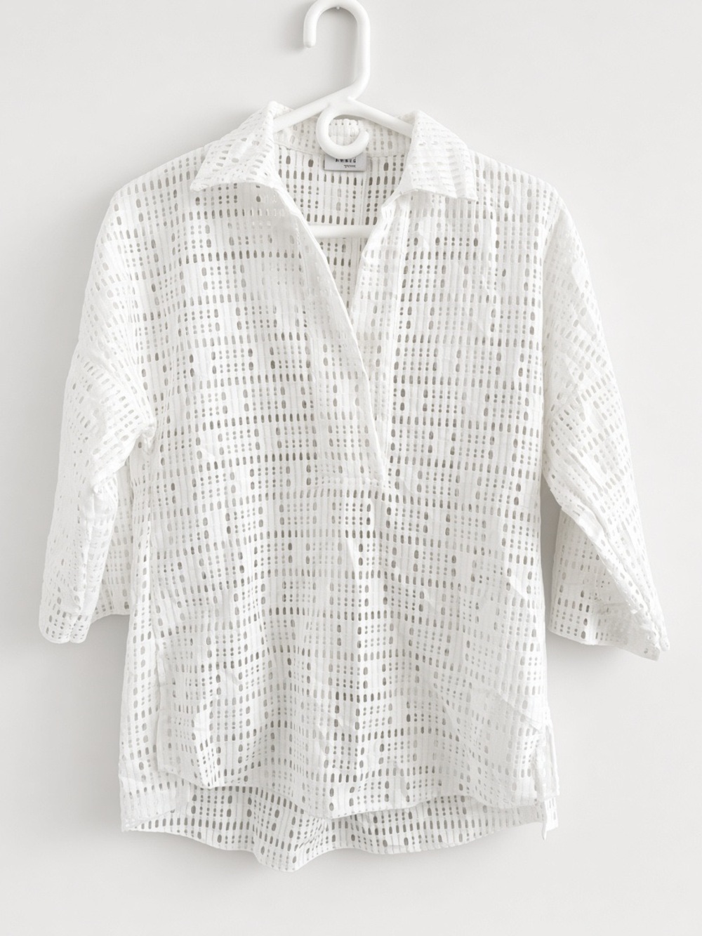 Akris Punto white Lightweight collared Eyelet shirt luxury resort-wear